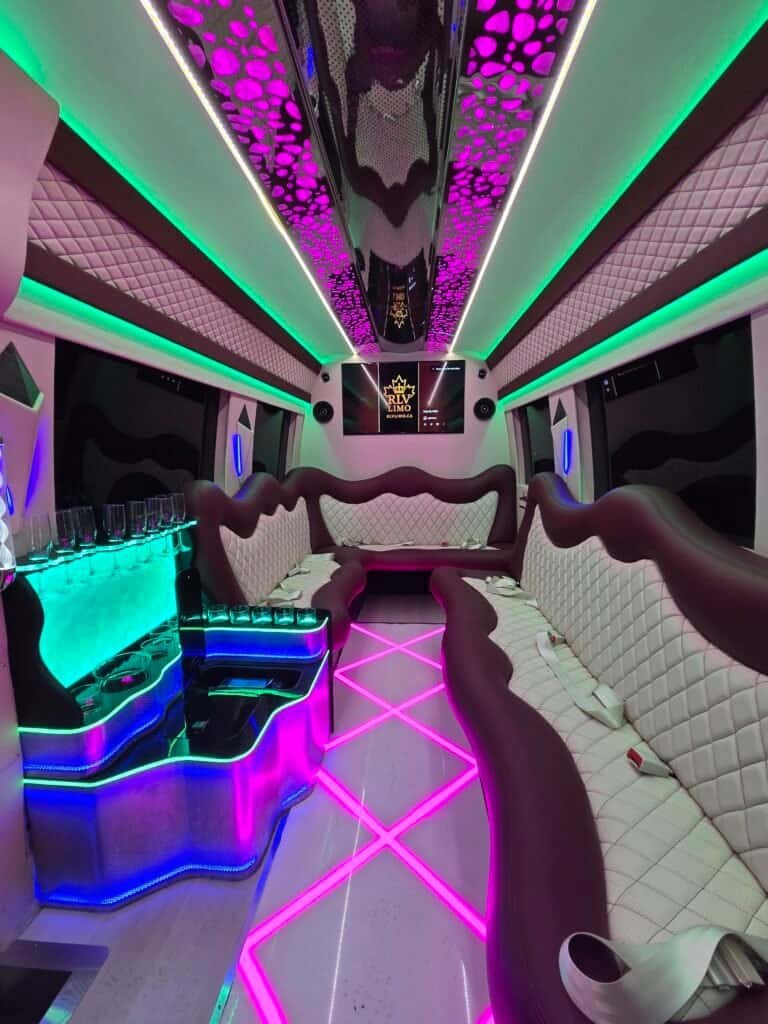 the fleet page LOUNGE VIP